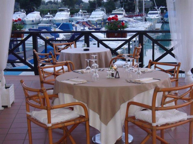 Hotel Marina Uno 4*